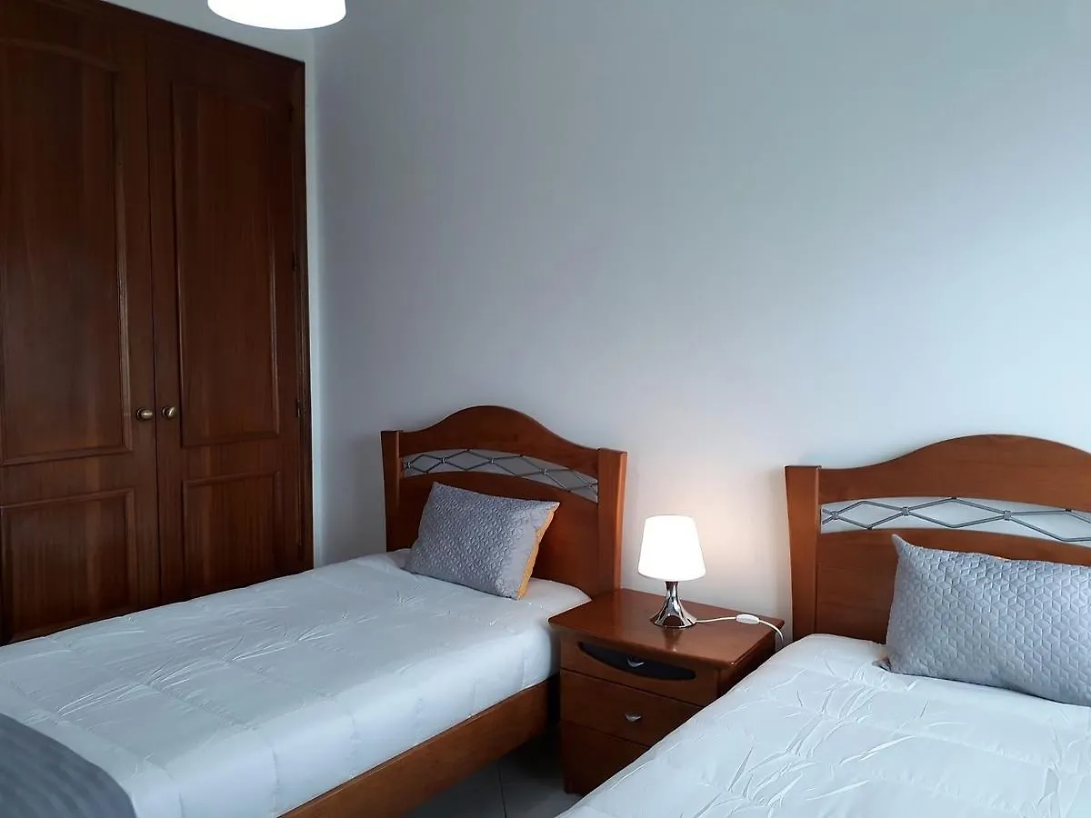 Satelite Ac&Garagem Apartment Quarteira