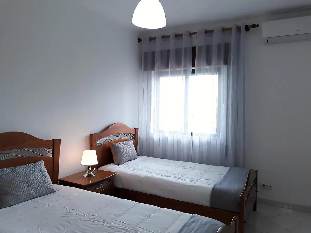 Satelite Ac&Garagem Apartment Quarteira 0*,